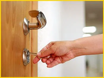 Metro Locksmith Services Palm Beach Gardens, FL 561-223-4929 Metro Locksmith Services Palm Beach Gardens, FL 561-223-4929 - 3-cheap-locksmith-near-me