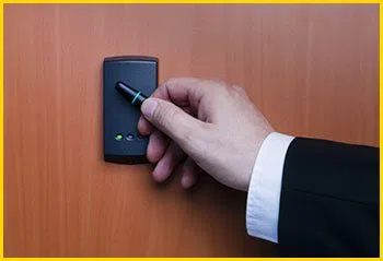 Metro Locksmith Services Palm Beach Gardens, FL 561-223-4929 - 8-commercial-locksmith-store